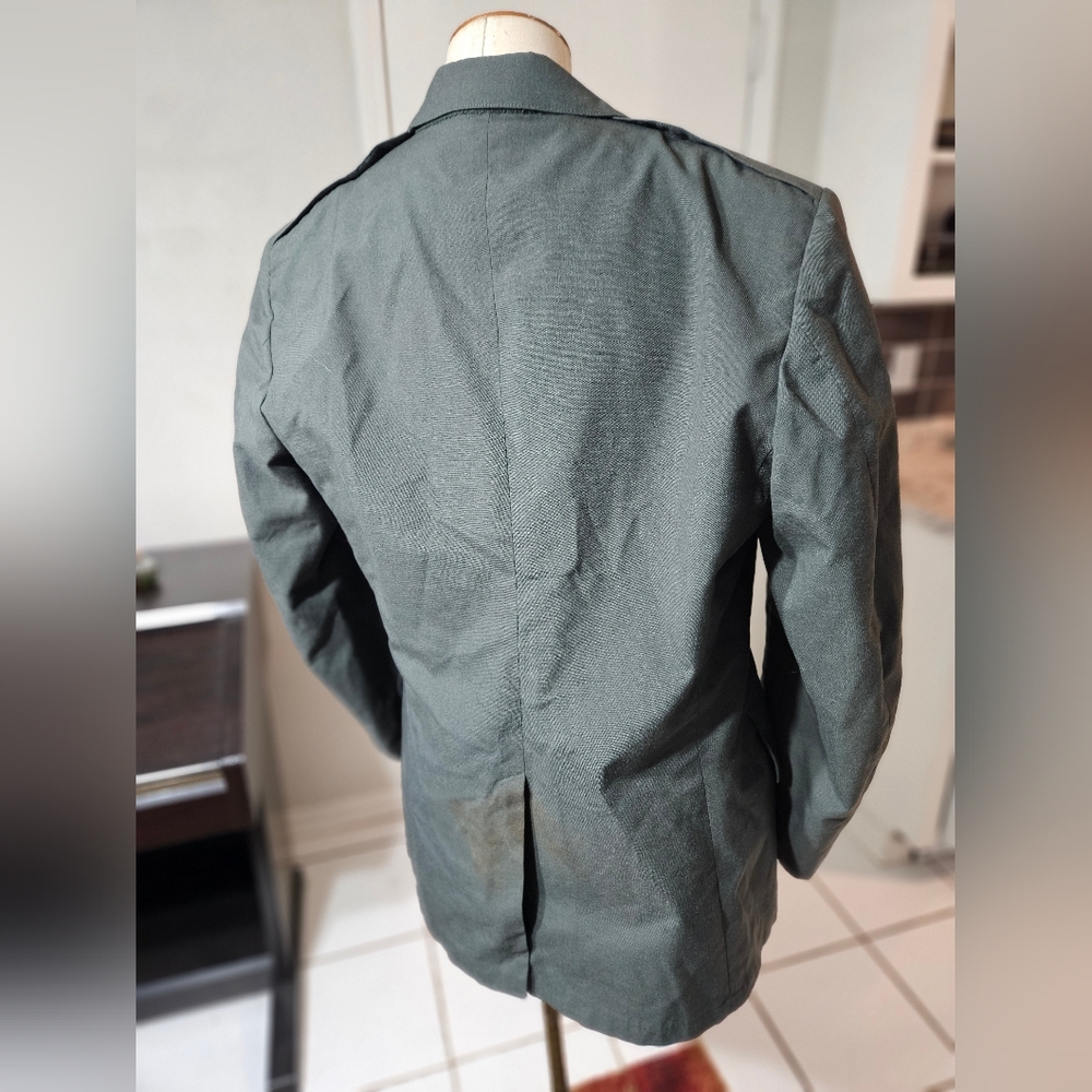 U.S. Army Gray Blazer with Gold Buttons - Picture 3 of 9
